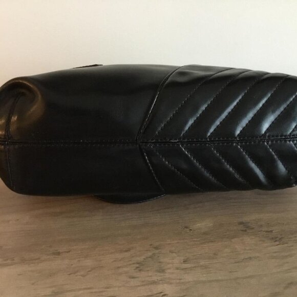 Etro Black Leather Shoulder Bag - Picture 11 of 12